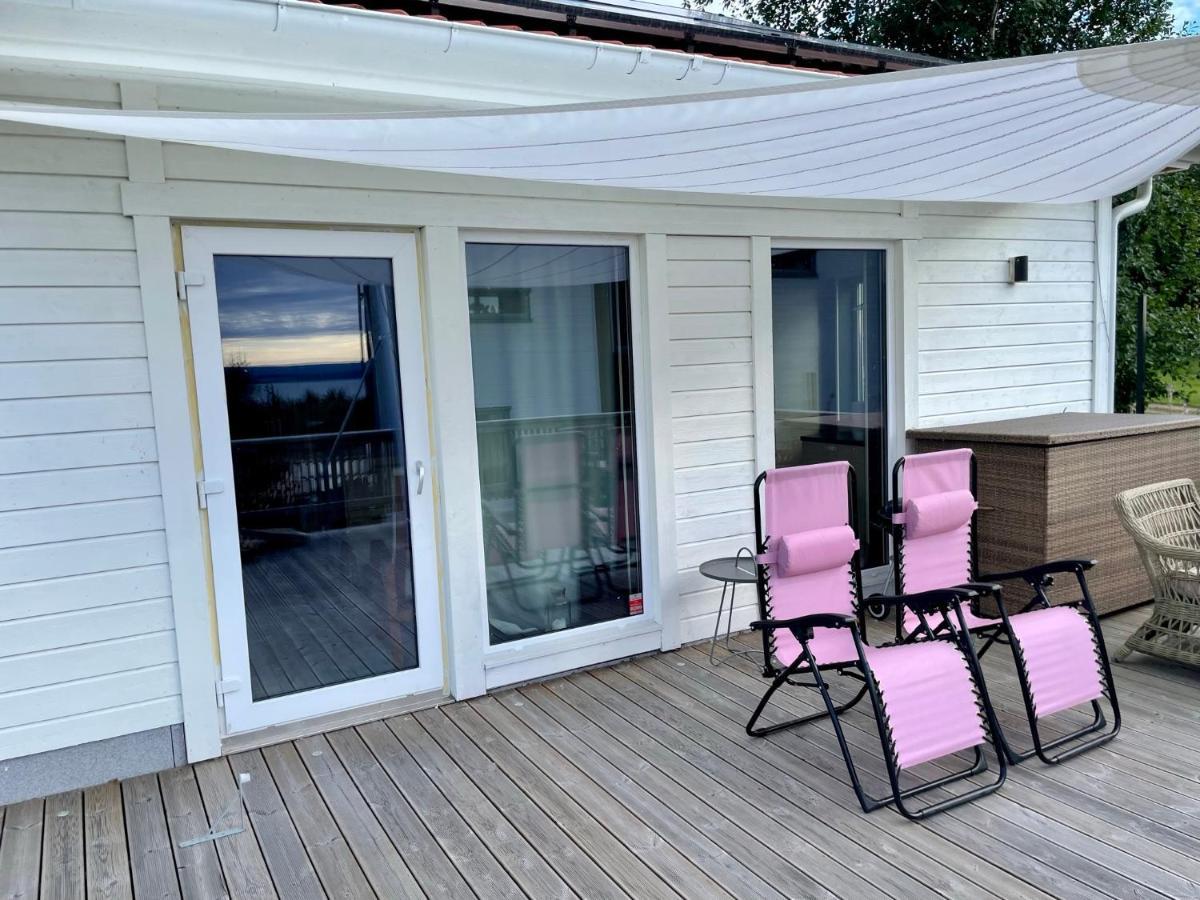 Hills Cottage Granna Bagian luar foto