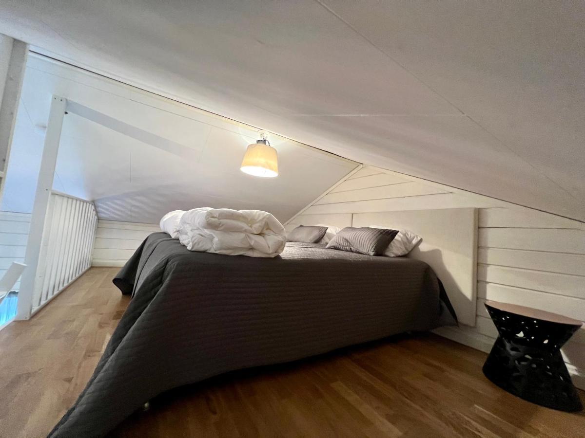 Hills Cottage Granna Bagian luar foto