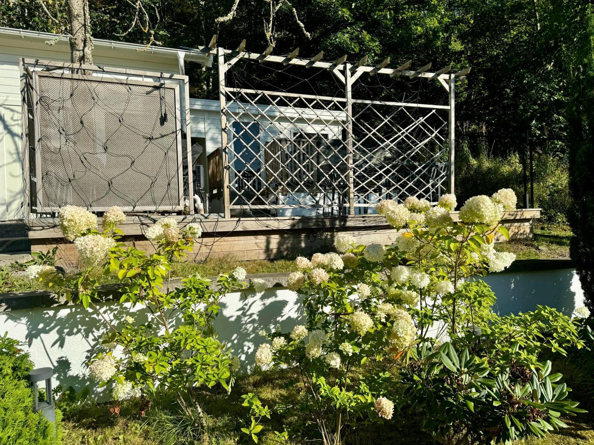 Hills Cottage Granna Bagian luar foto